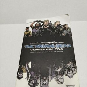 The Walking Dead: Compendium Two